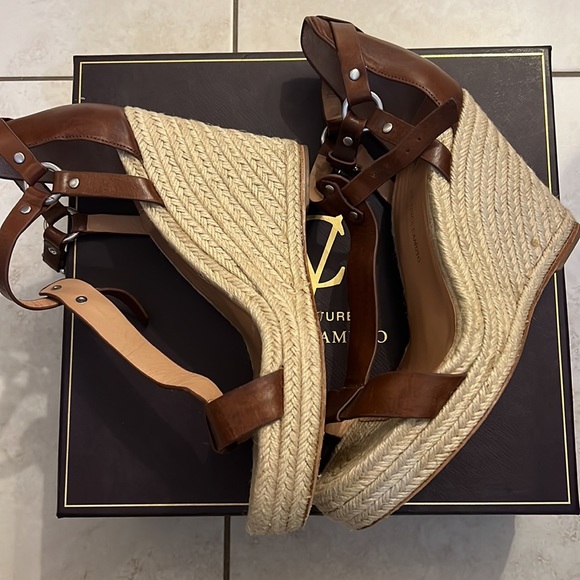 Vince Camuto. Style: Vi-Diesha. Color/Material: Cuoio Elbamatt - Picture 4 of 12